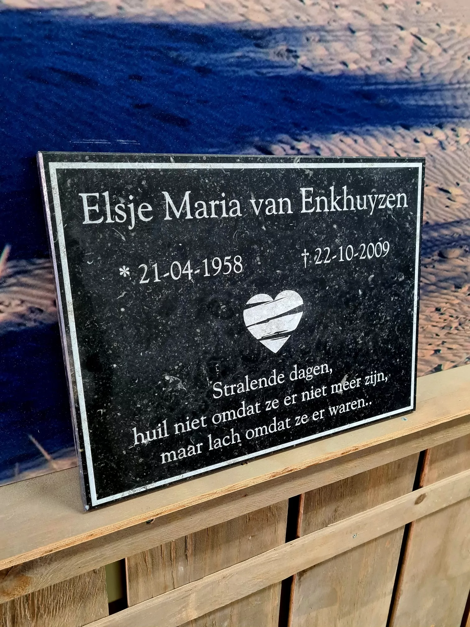 Herdenksteen rechthoek graf monument